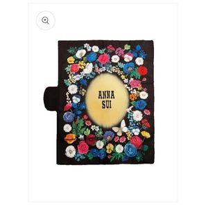 Anna Sui Picnic Mat